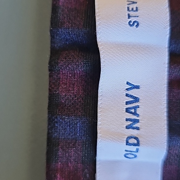 Old Navy Black and Red Dress Pants. Stretch. Old Navy (Strvie) Large - Picture 5 of 7